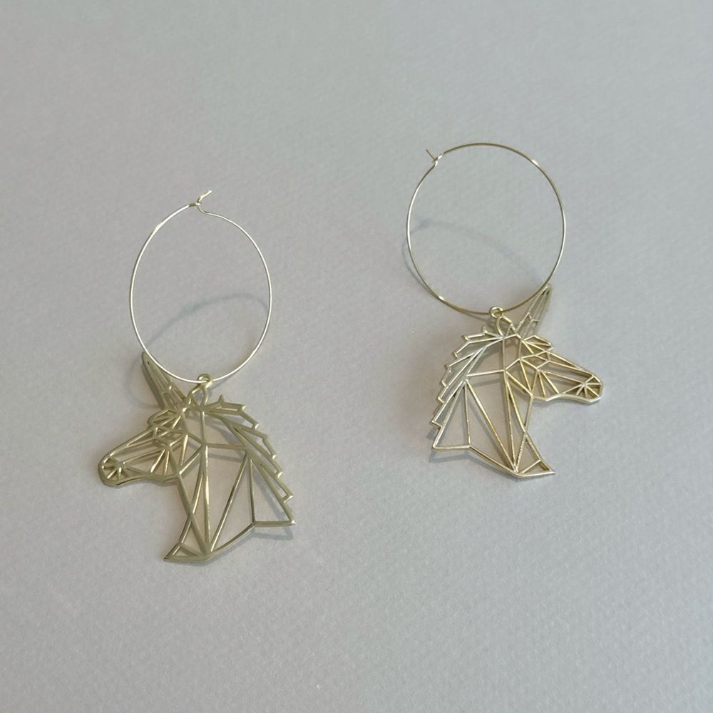 Unicorn hoop Earrings R856